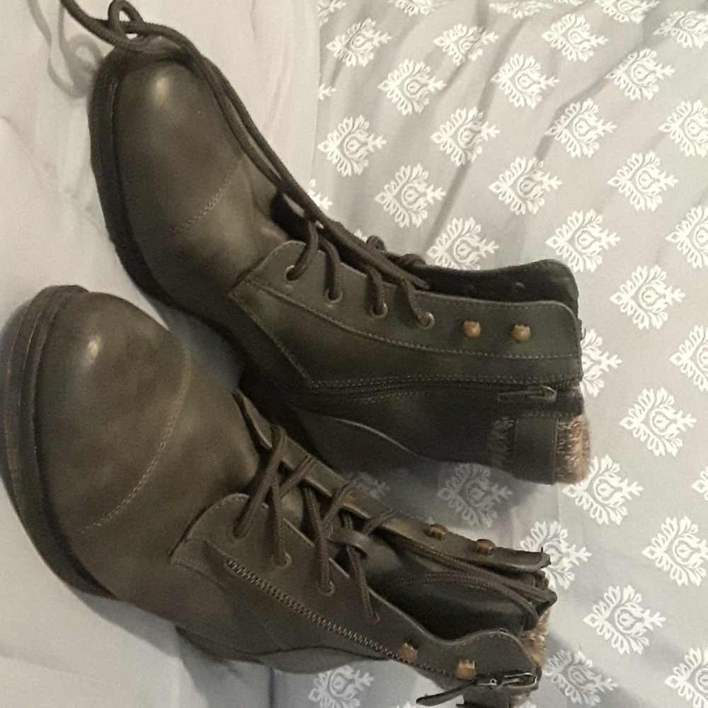 Boots/Doc Martens